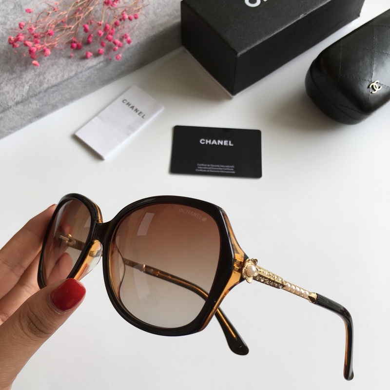 CHNL Sunglasses AAAA-037