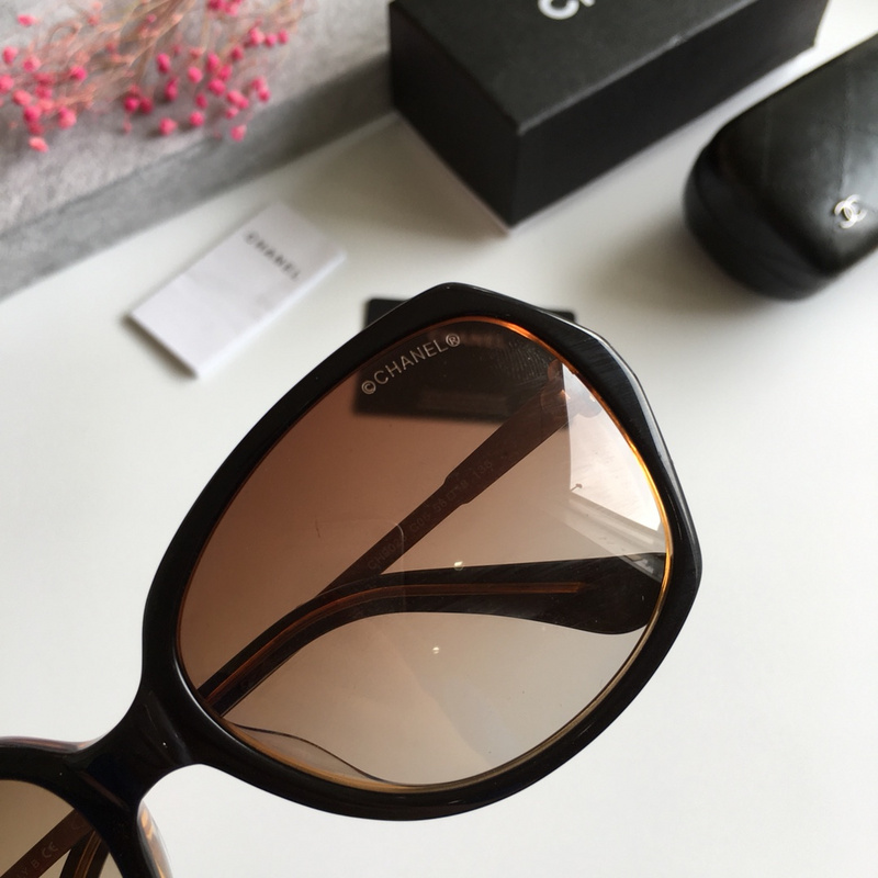 CHNL Sunglasses AAAA-041