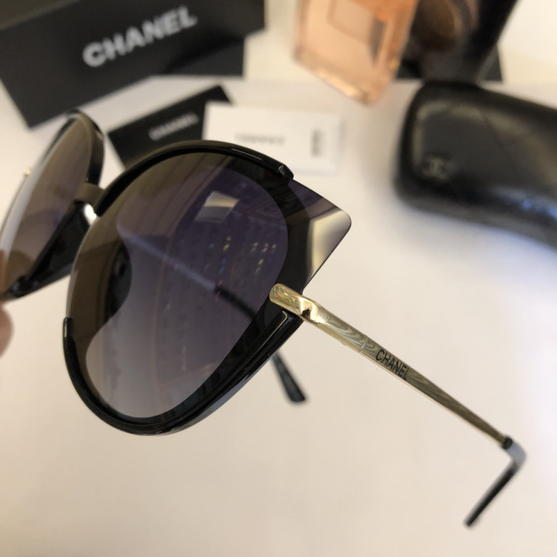 CHNL Sunglasses AAAA-046