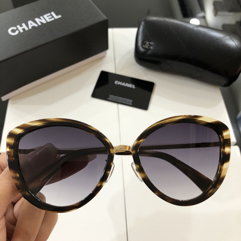 CHNL Sunglasses AAAA-1125