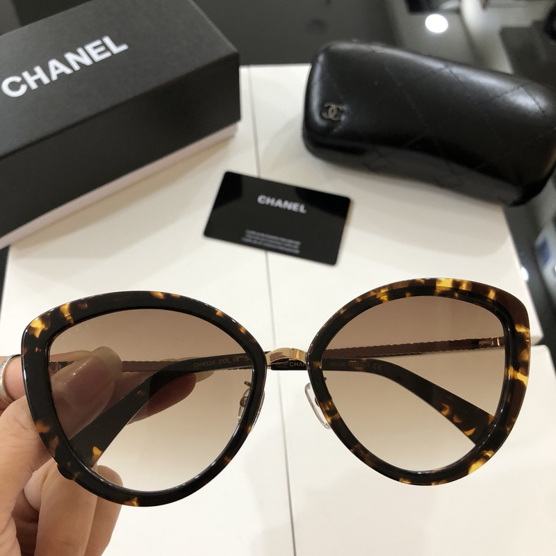 CHNL Sunglasses AAAA-1128