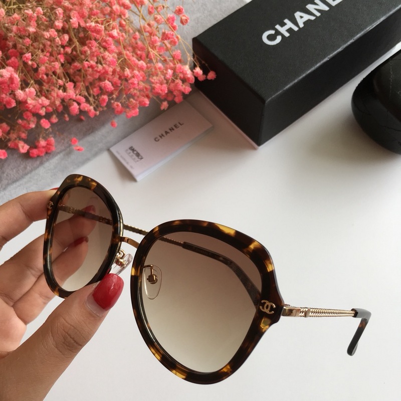 CHNL Sunglasses AAAA-1132