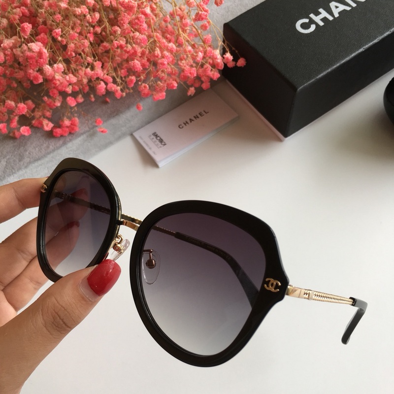 CHNL Sunglasses AAAA-1136