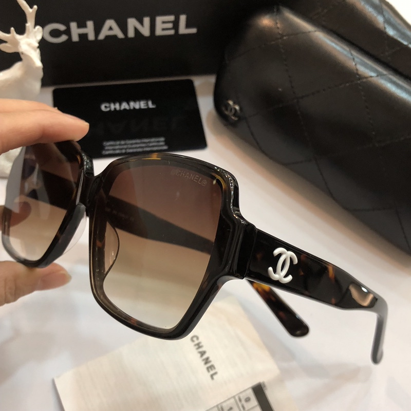 CHNL Sunglasses AAAA-1146