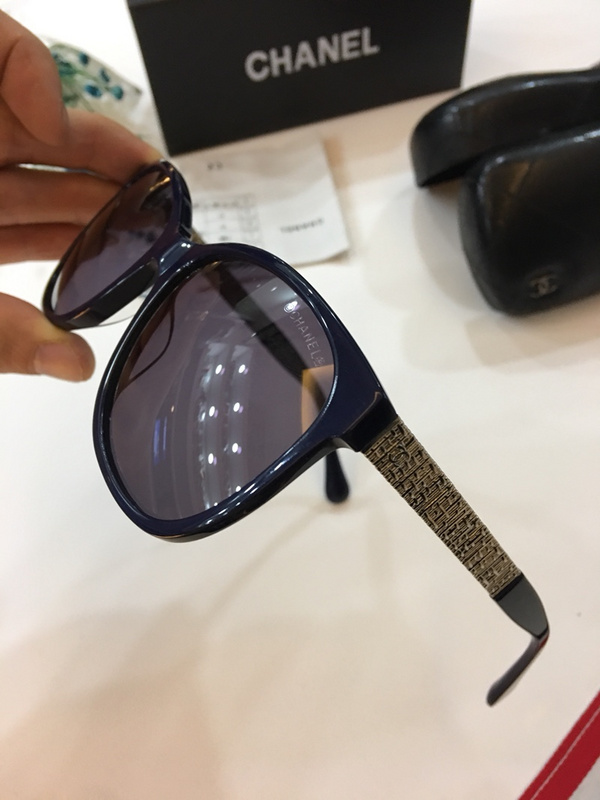 CHNL Sunglasses AAAA-122