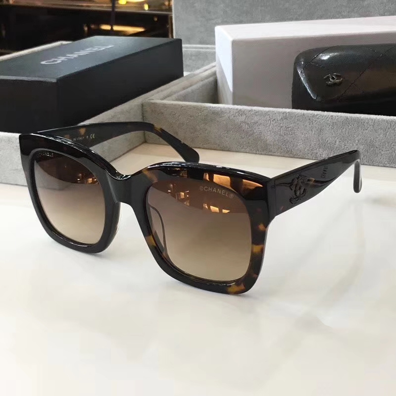 CHNL Sunglasses AAAA-138