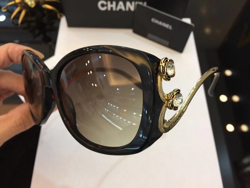 CHNL Sunglasses AAAA-150