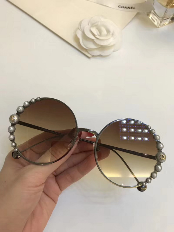 CHNL Sunglasses AAAA-198