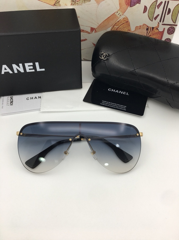 CHNL Sunglasses AAAA-217