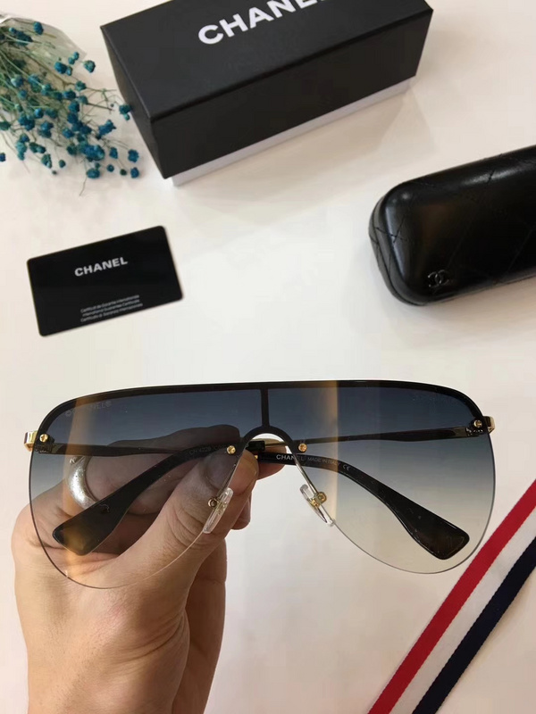 CHNL Sunglasses AAAA-225