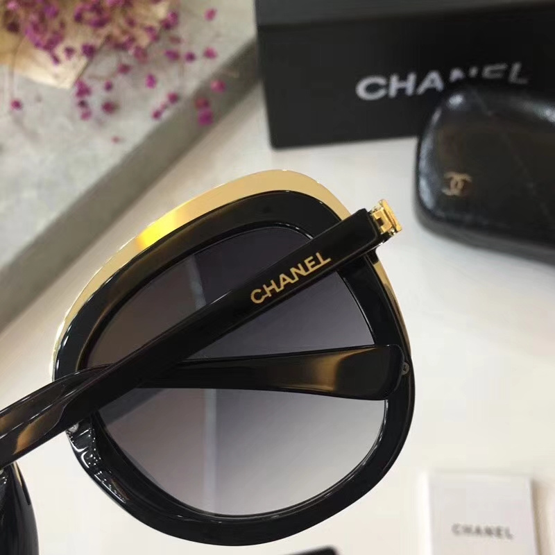 CHNL Sunglasses AAAA-279