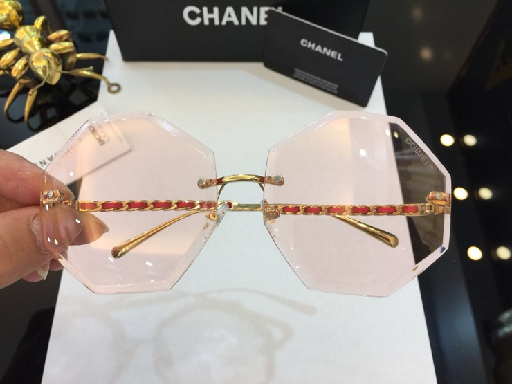 CHNL Sunglasses AAAA-304