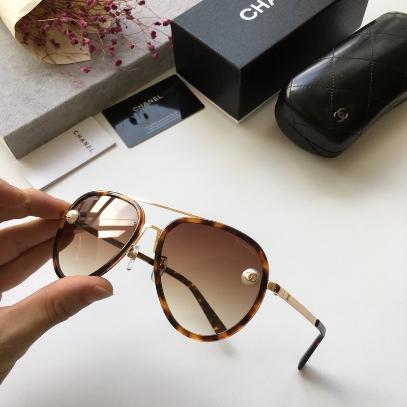 CHNL Sunglasses AAAA-315