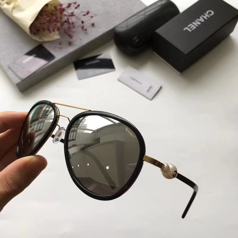 CHNL Sunglasses AAAA-325