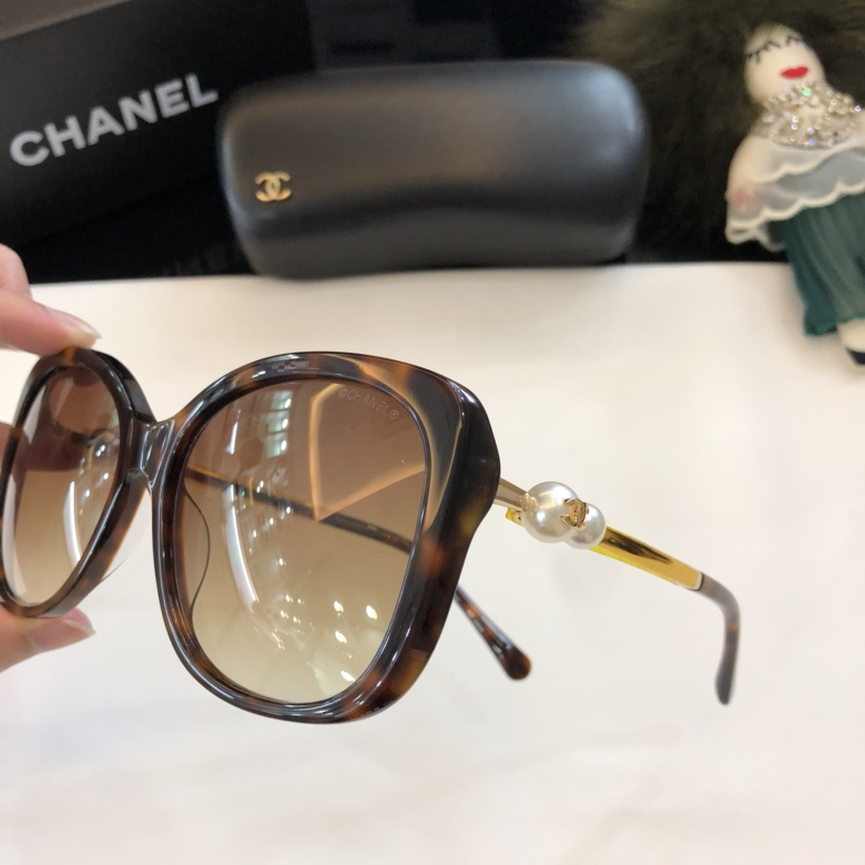 CHNL Sunglasses AAAA-333