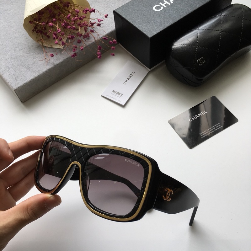 CHNL Sunglasses AAAA-345