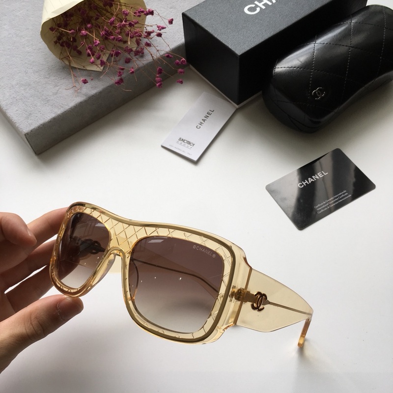 CHNL Sunglasses AAAA-348