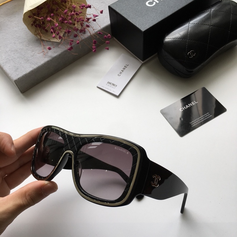 CHNL Sunglasses AAAA-349