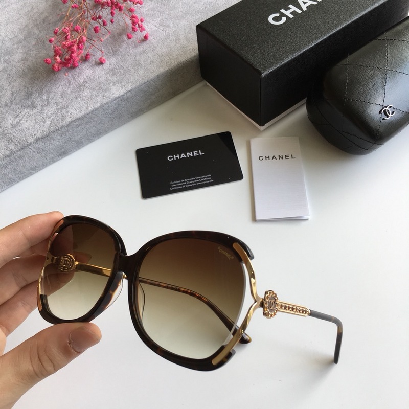 CHNL Sunglasses AAAA-370