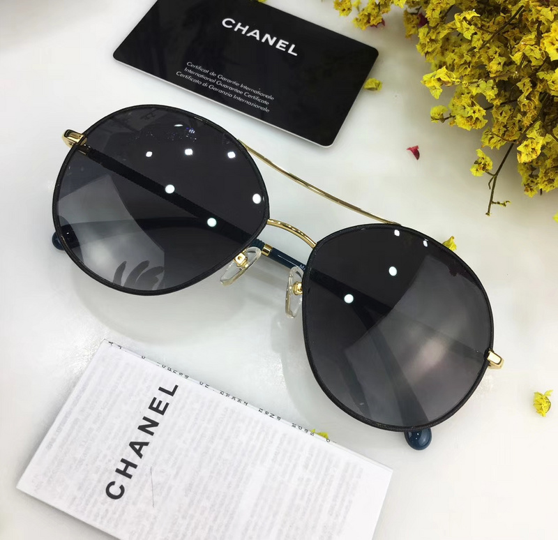 CHNL Sunglasses AAAA-441