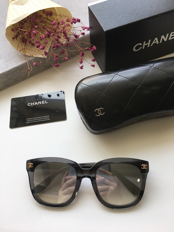 CHNL Sunglasses AAAA-476