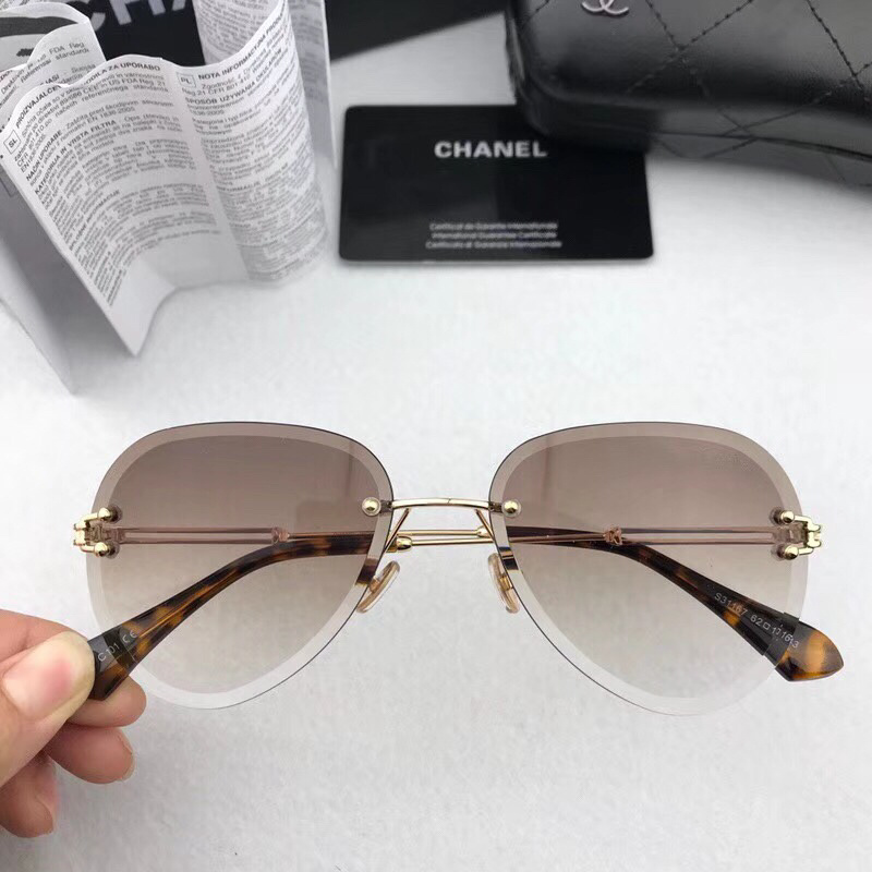 CHNL Sunglasses AAAA-519