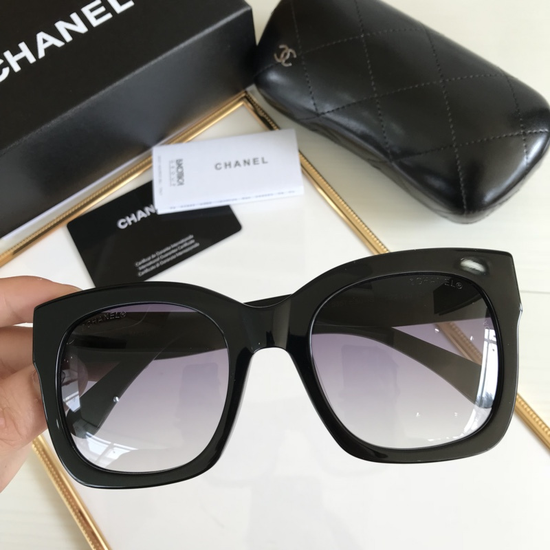 CHNL Sunglasses AAAA-555