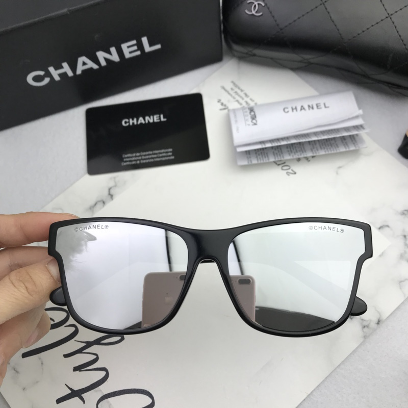 CHNL Sunglasses AAAA-610