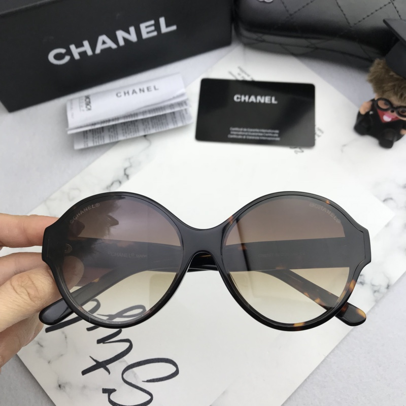 CHNL Sunglasses AAAA-613