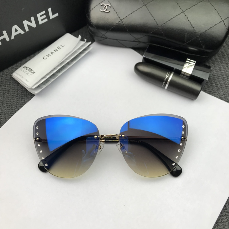 CHNL Sunglasses AAAA-647