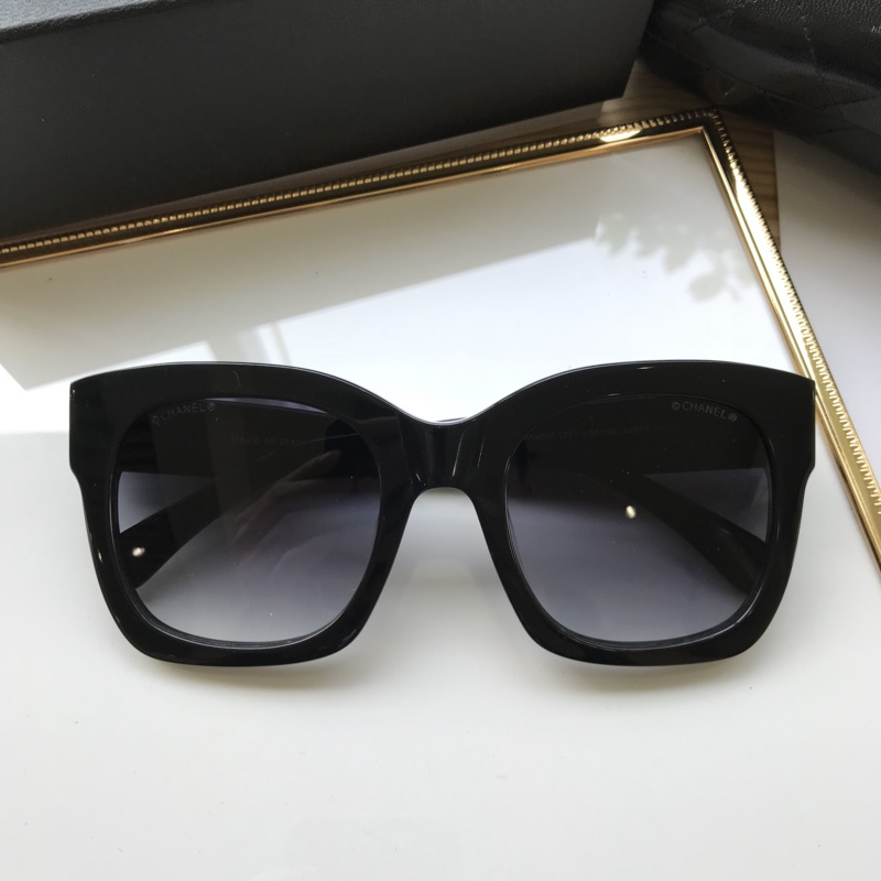 CHNL Sunglasses AAAA-682