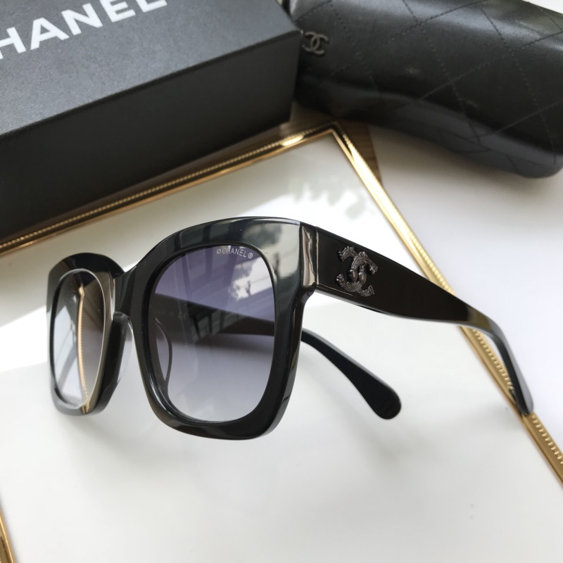 CHNL Sunglasses AAAA-685