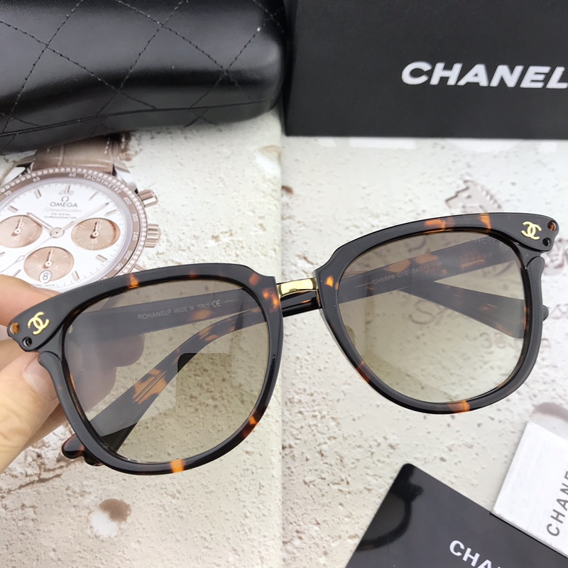 CHNL Sunglasses AAAA-705