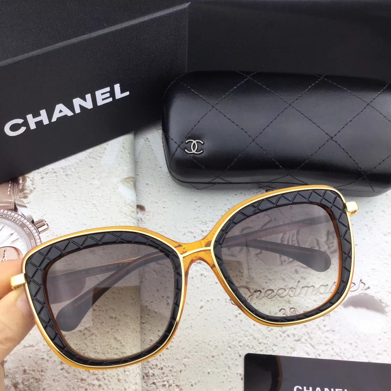 CHNL Sunglasses AAAA-711