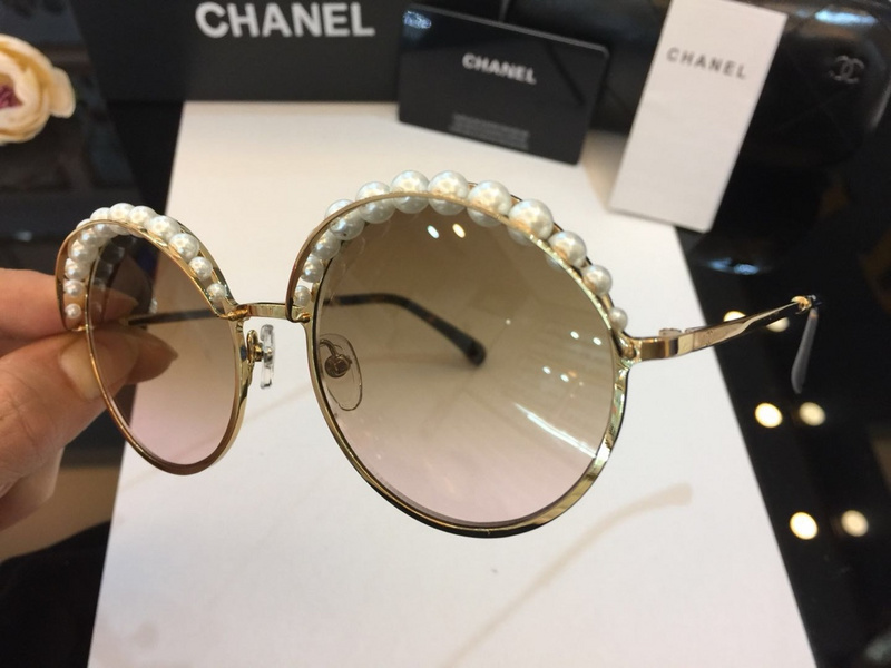 CHNL Sunglasses AAAA-716