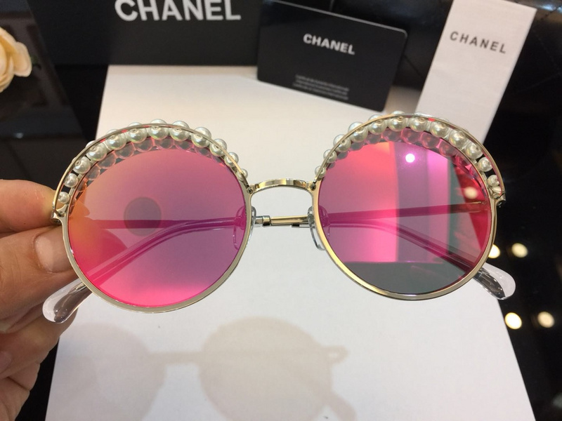 CHNL Sunglasses AAAA-717