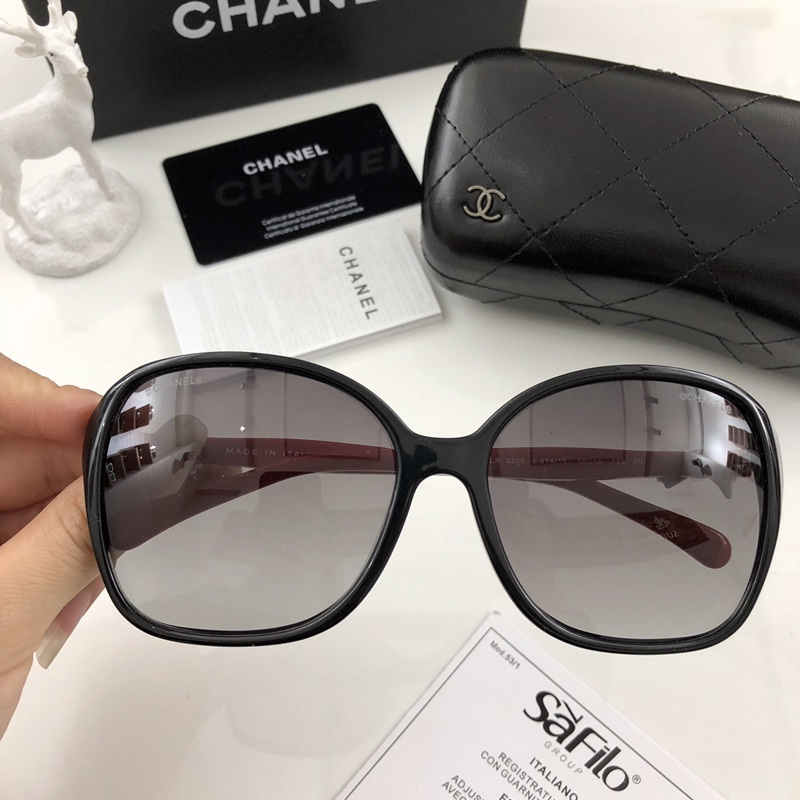 CHNL Sunglasses AAAA-724