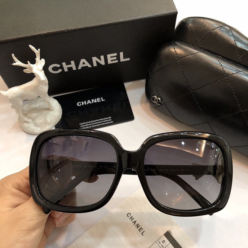 CHNL Sunglasses AAAA-729