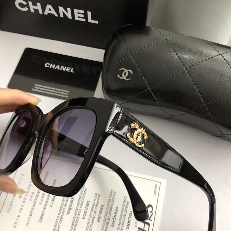 CHNL Sunglasses AAAA-742