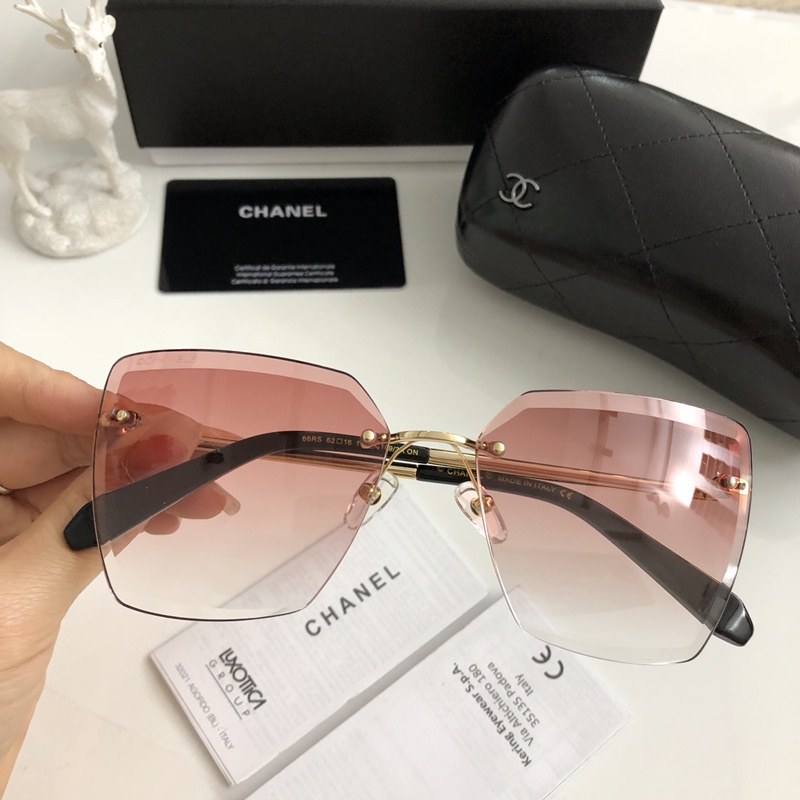 CHNL Sunglasses AAAA-750