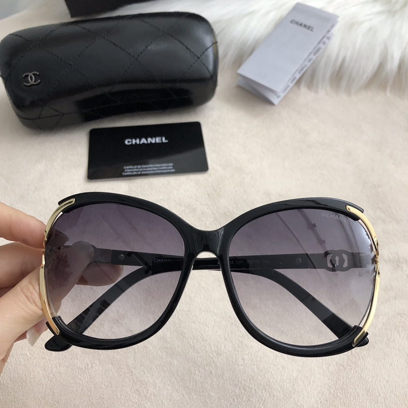 CHNL Sunglasses AAAA-878