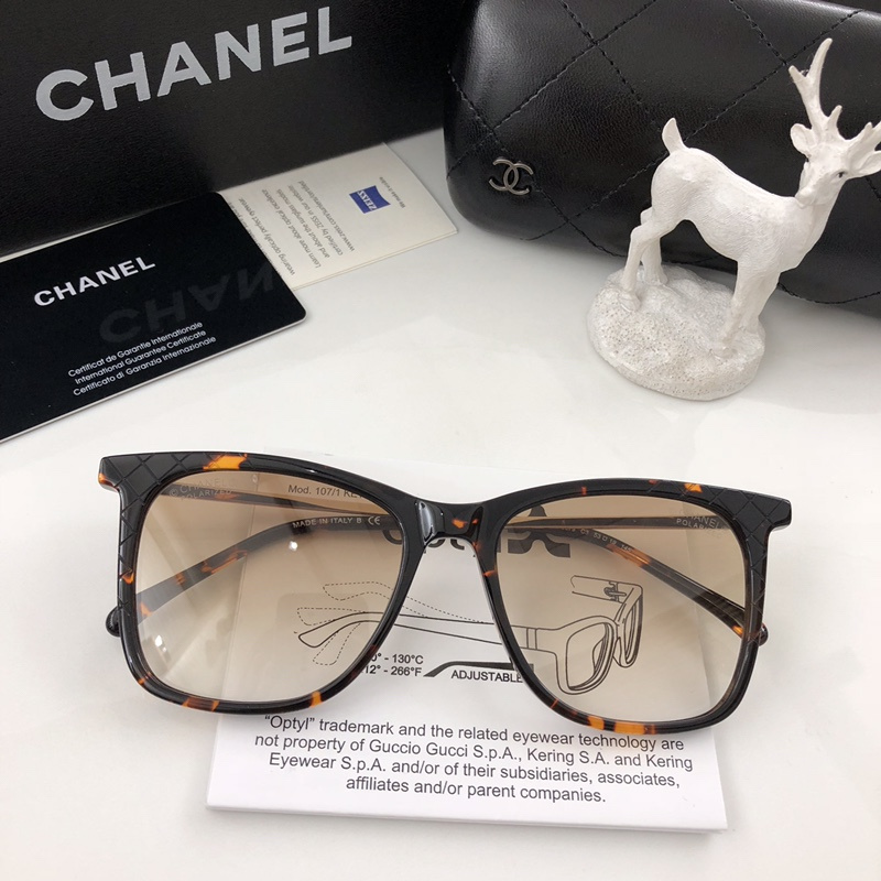 CHNL Sunglasses AAAA-886