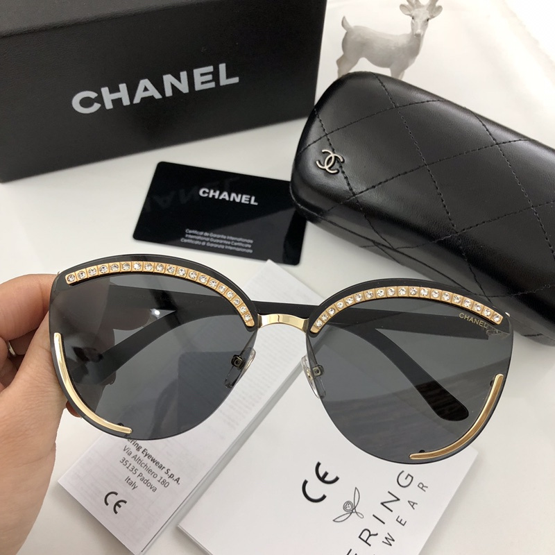 CHNL Sunglasses AAAA-939