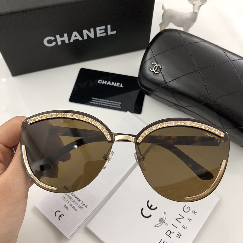 CHNL Sunglasses AAAA-941