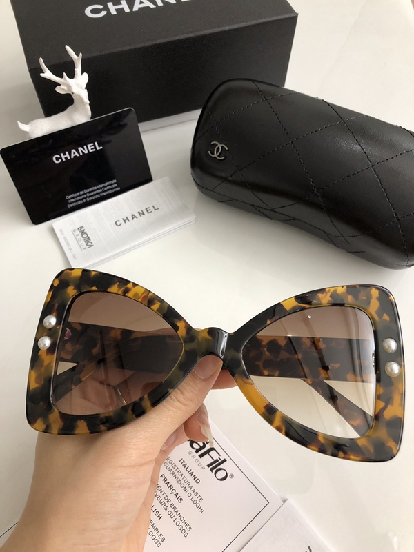 CHNL Sunglasses AAAA-992