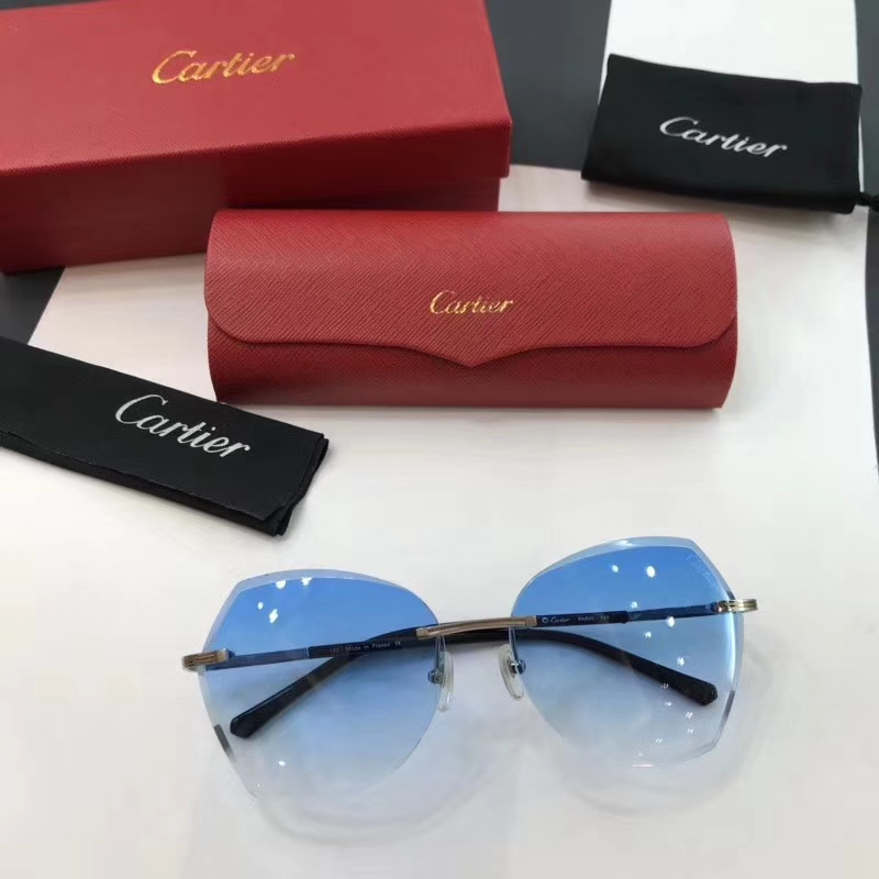 Cartier Sunglasses AAAA-104