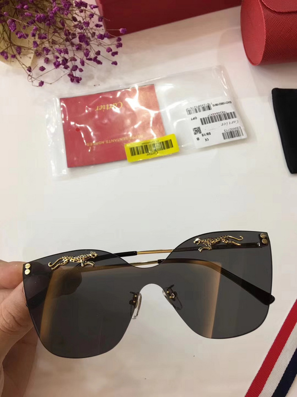 Cartier Sunglasses AAAA-125