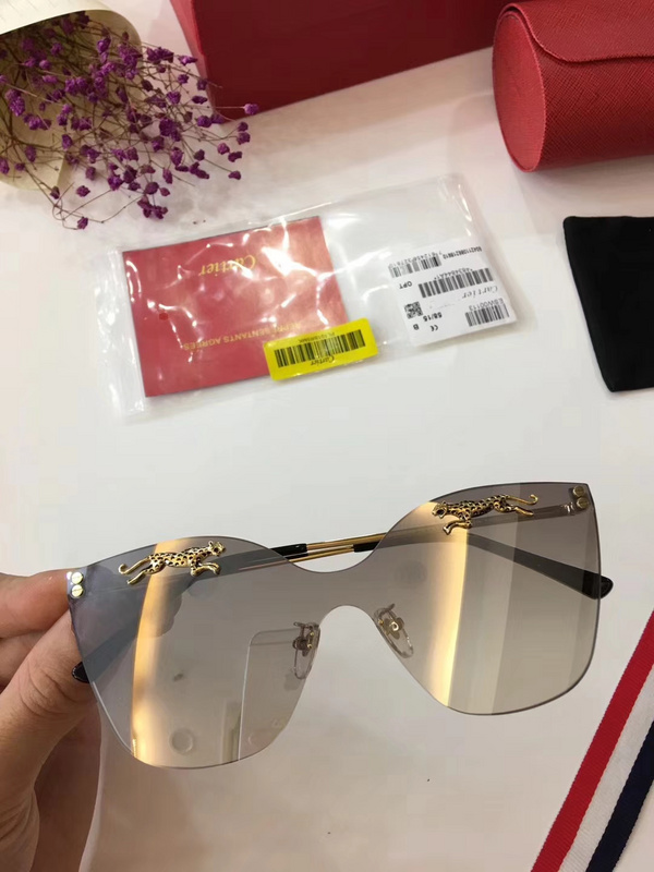 Cartier Sunglasses AAAA-146