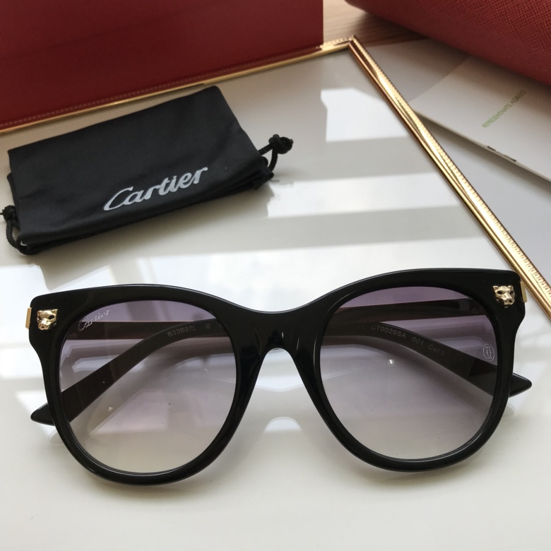 Cartier Sunglasses AAAA-210