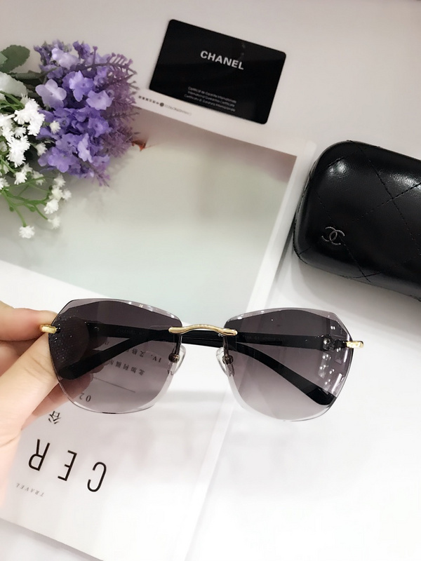 Cartier Sunglasses AAAA-270